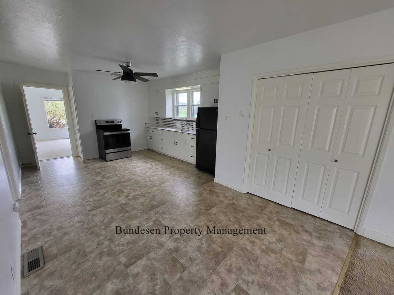 1798 1/2 Pepper Rd - Photo 3 of 11