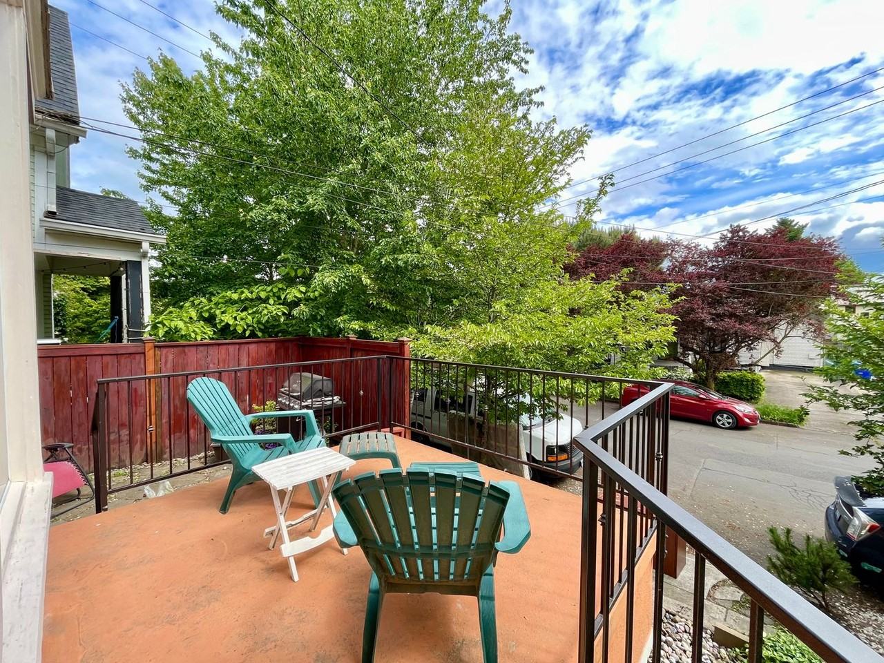 121 Ne Mason St - Photo 3 of 33