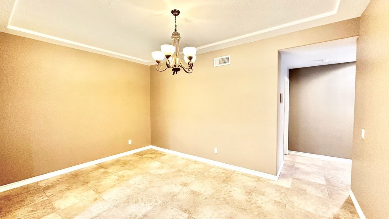 27536 Pinyon Street - Photo 5 of 50