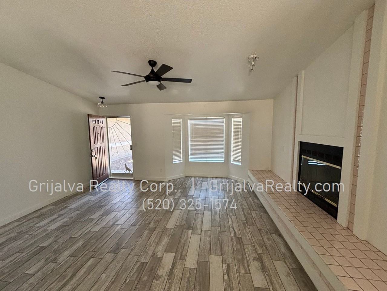 5960 N Edenbrook Ln - Photo 2 of 17