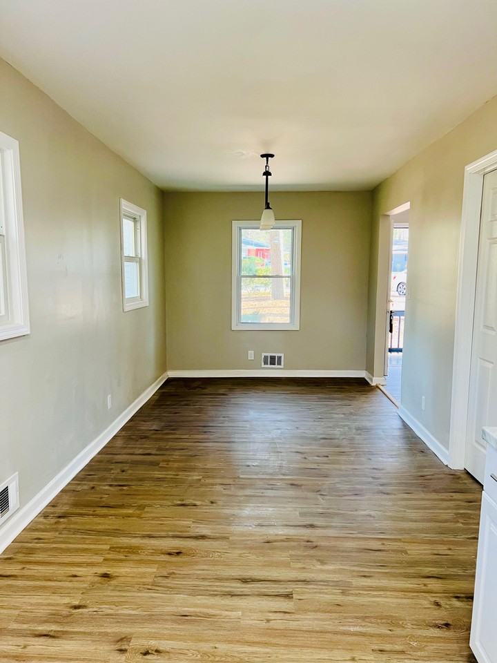 2535 Susan Ln Sw #1 - Photo 2 of 7