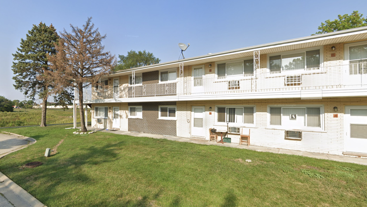 8641 South 82nd Court - Photo 6 of 6