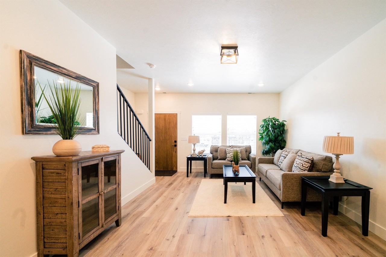 Homes on Parkway - B - Photo 4 of 21