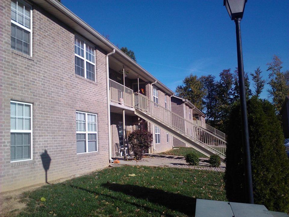 Safe Harbor Apartments - Photo 2 of 4