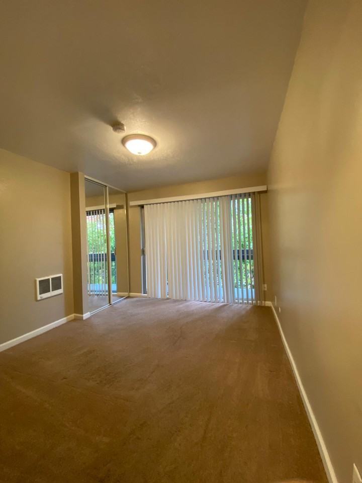 1800 Spruce Street - Photo 5 of 41