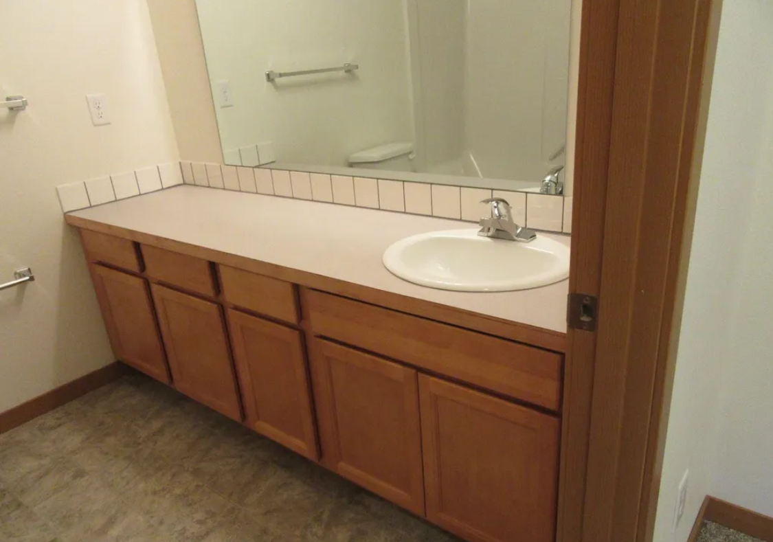 Eureka Townhomes - Photo 4 of 10