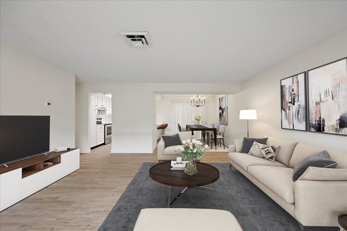 Harper on Hood - Photo 7 of 9