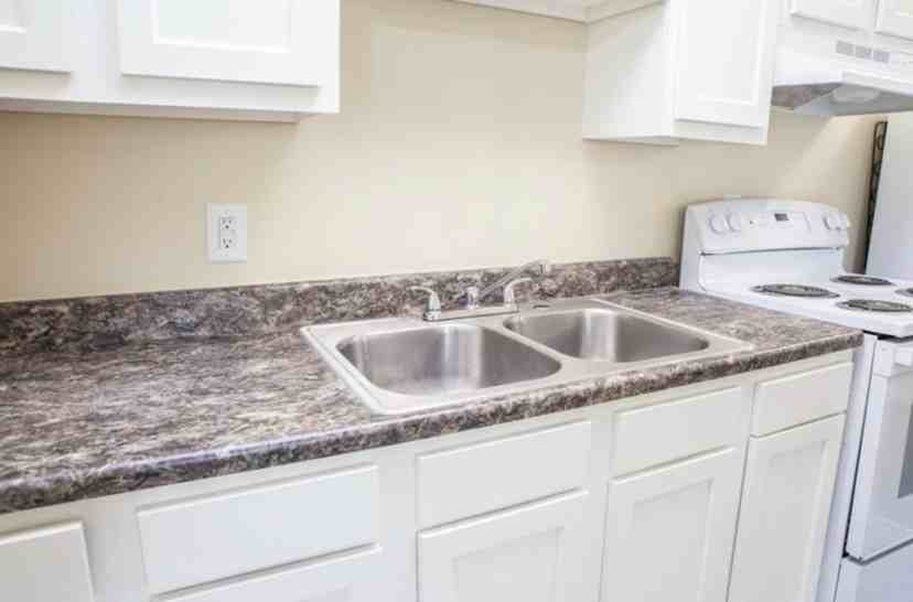 North Corner Pointe - Photo 4 of 8