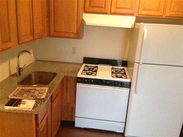 Throop and Fulton - Photo 3 of 8