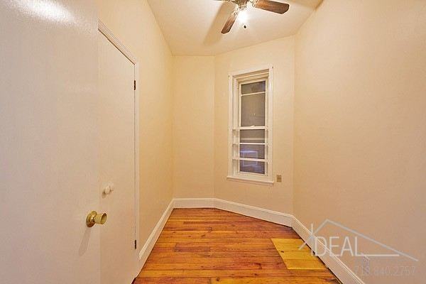 435 1st Street - Photo 3 of 10