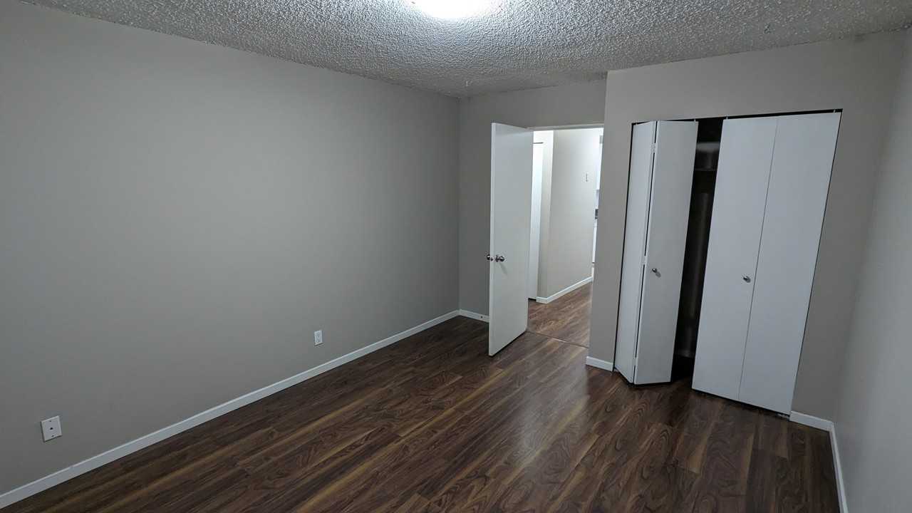 Villa Monaco Apartments 33263 Bourquin Cres E, Abbotsford, BC V2S 1Y3