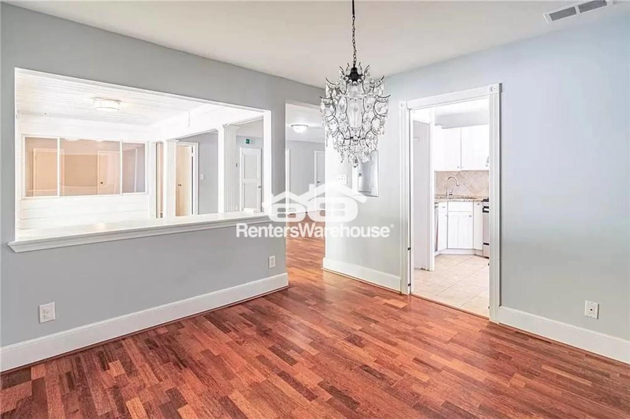 4300 Chastain Walk Ne - Photo 2 of 18