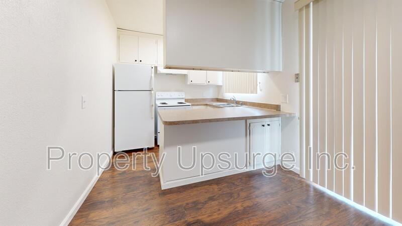 2739 Gilmore Ln - Photo 2 of 14