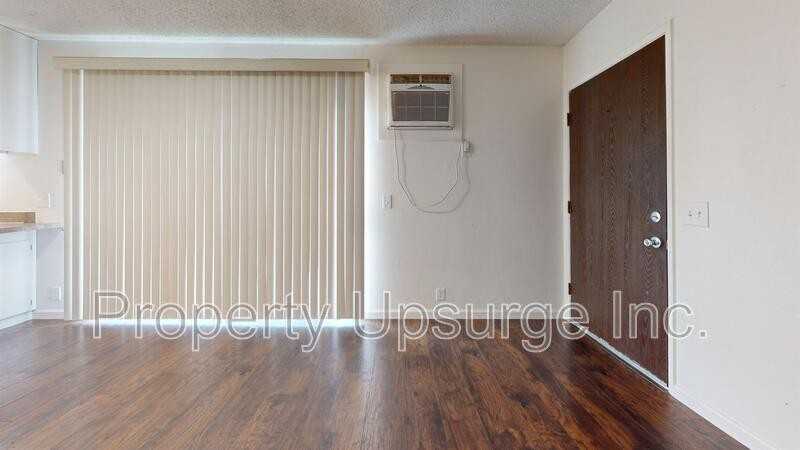 2739 Gilmore Ln - Photo 3 of 14