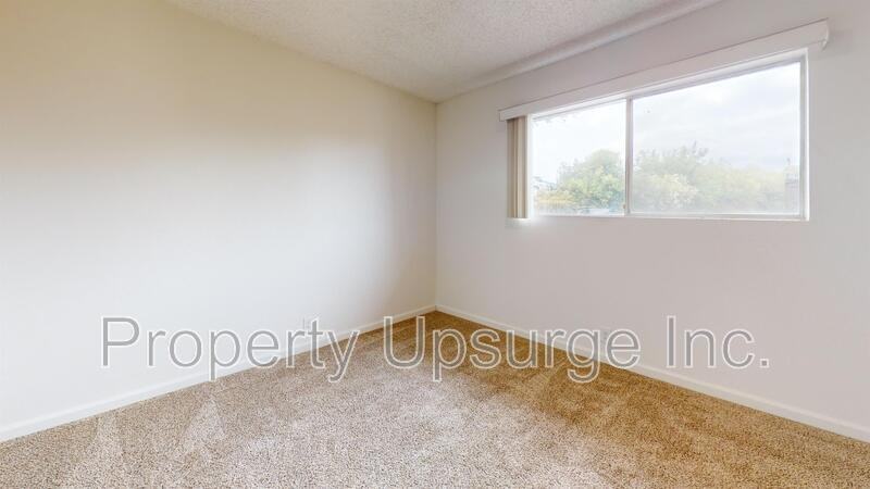 2739 Gilmore Ln - Photo 7 of 14