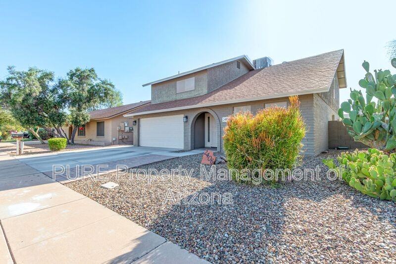 2406 S Mulberry - Photo 2 of 21