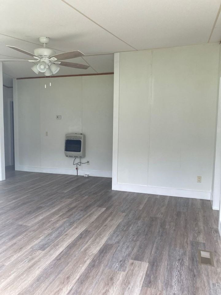 1843 Short Cut Rd - Photo 3 of 18