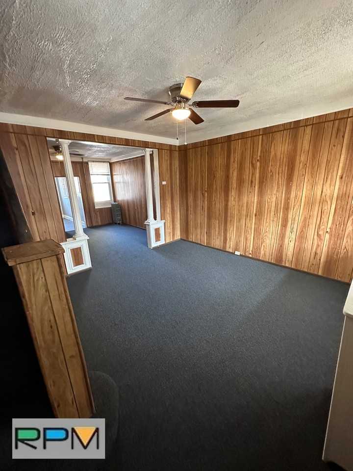 2528 Robb St - Photo 2 of 12