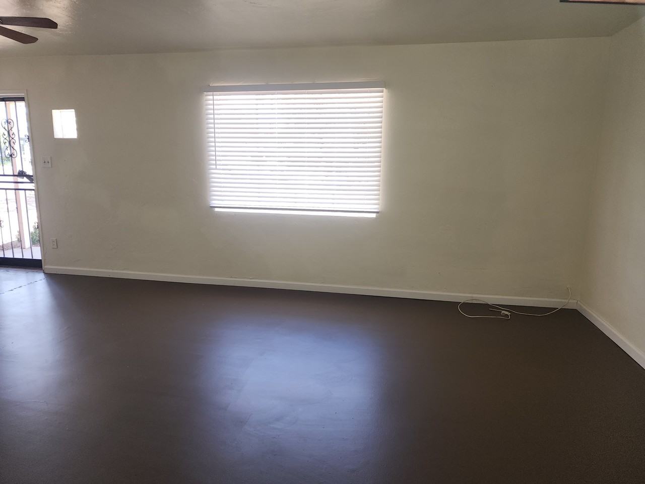 1640 N 43rd St - Photo 4 of 26