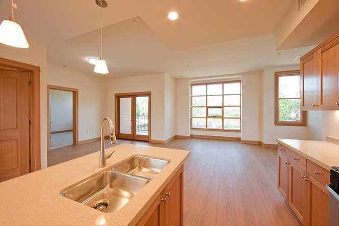 Pomona Ave. 215 N. - Photo 5 of 17