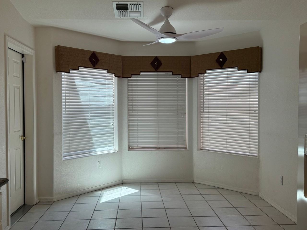 1253 Lause Rd - Photo 6 of 25