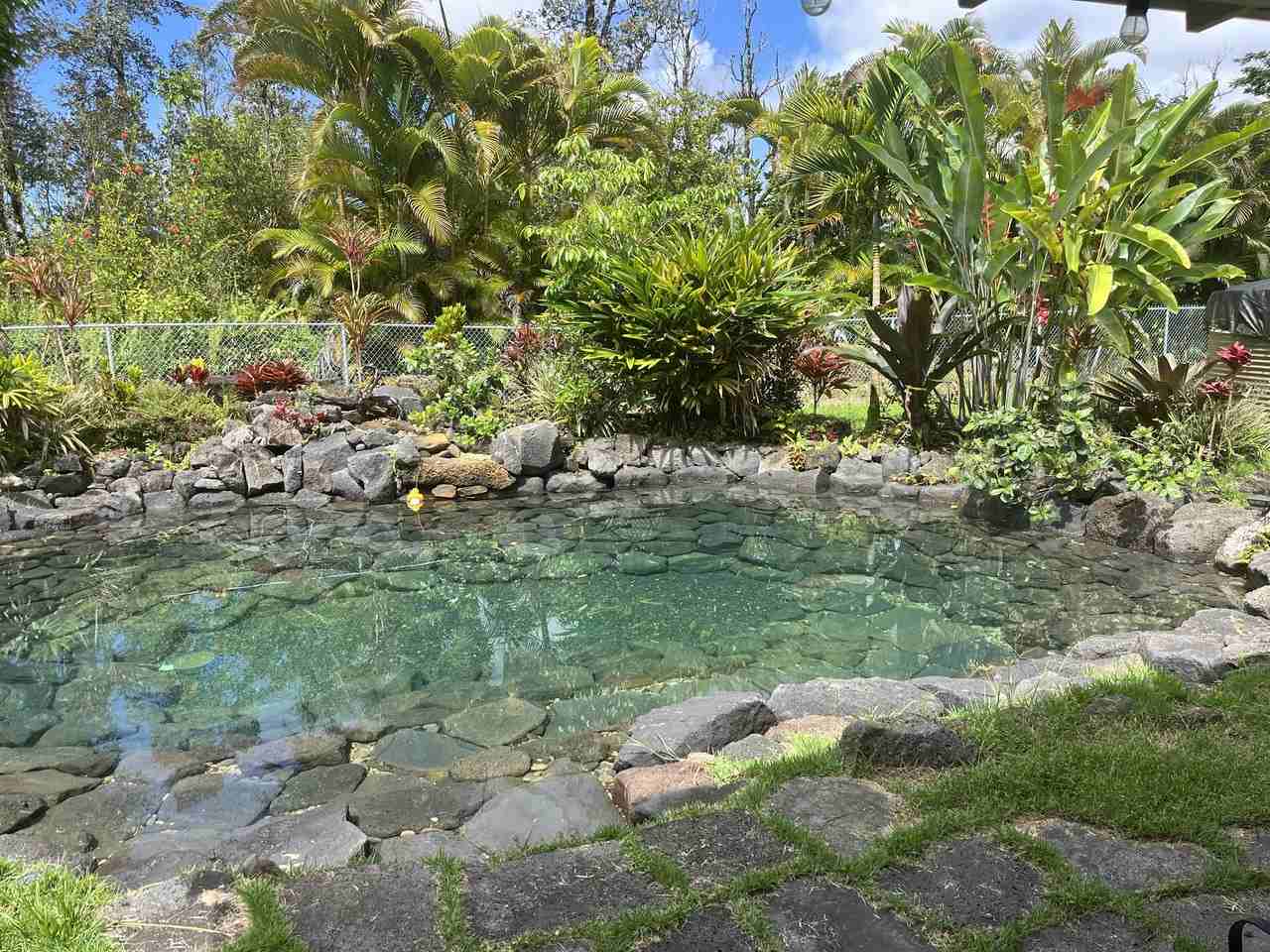 16-2063 Pearl Dr #1 - Photo 2 of 32