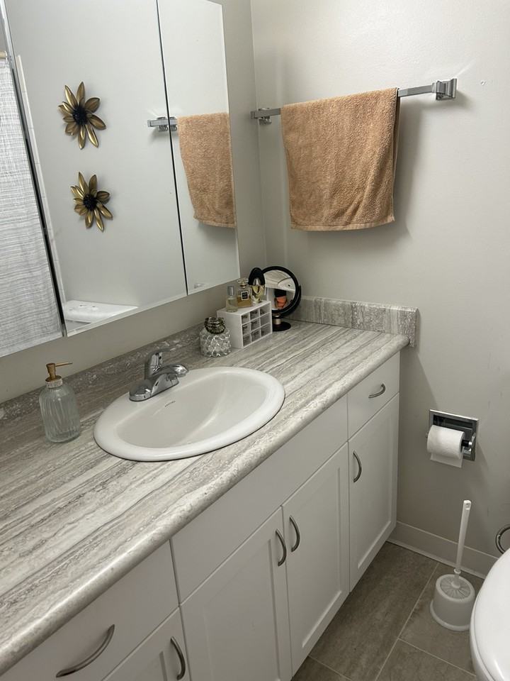 602 Setter St - Photo 2 of 8