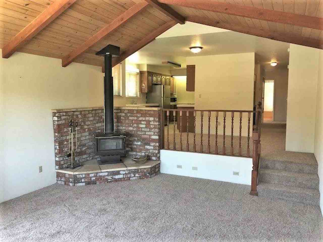 1427 Morro St - Photo 4 of 21