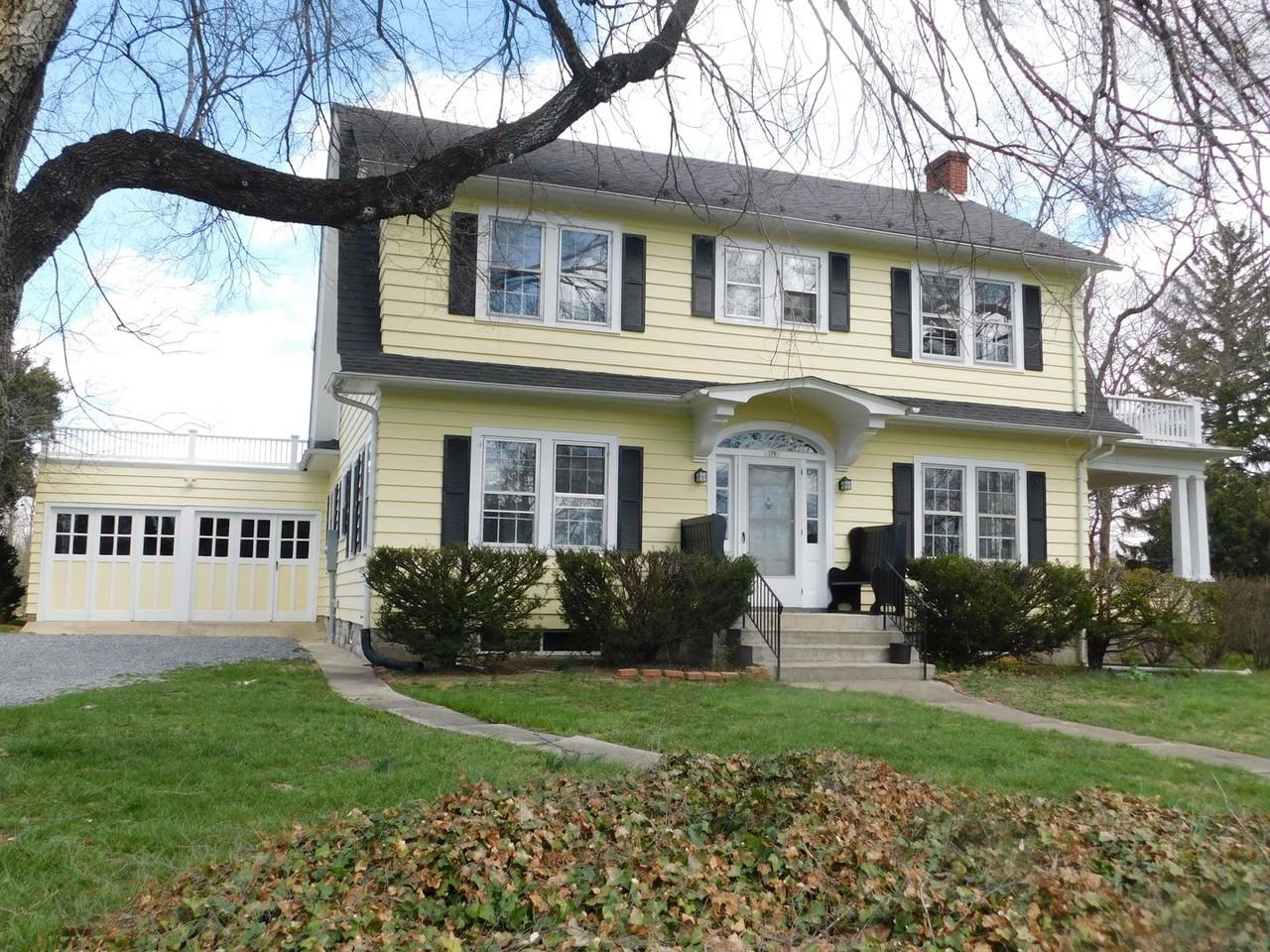 179 Berrys Ferry Rd - Photo 2 of 28