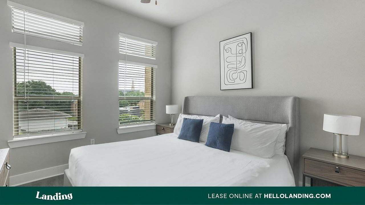 18101 Point Lookout Dr. - Photo 3 of 50