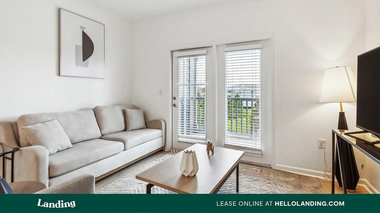 1502 Benton Blvd - Photo 2 of 50