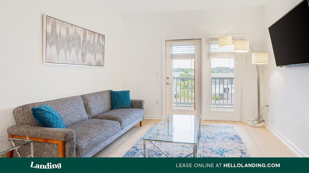 1502 Benton Blvd - Photo 2 of 50