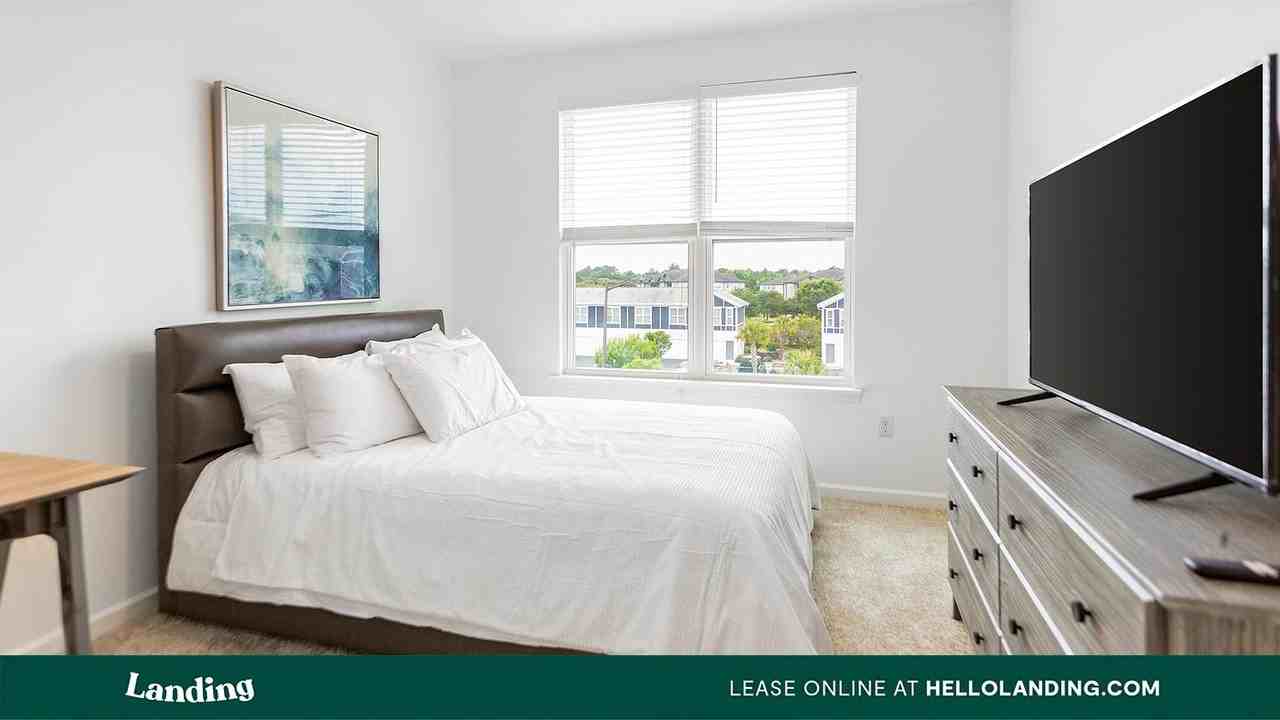 1502 Benton Blvd - Photo 3 of 50