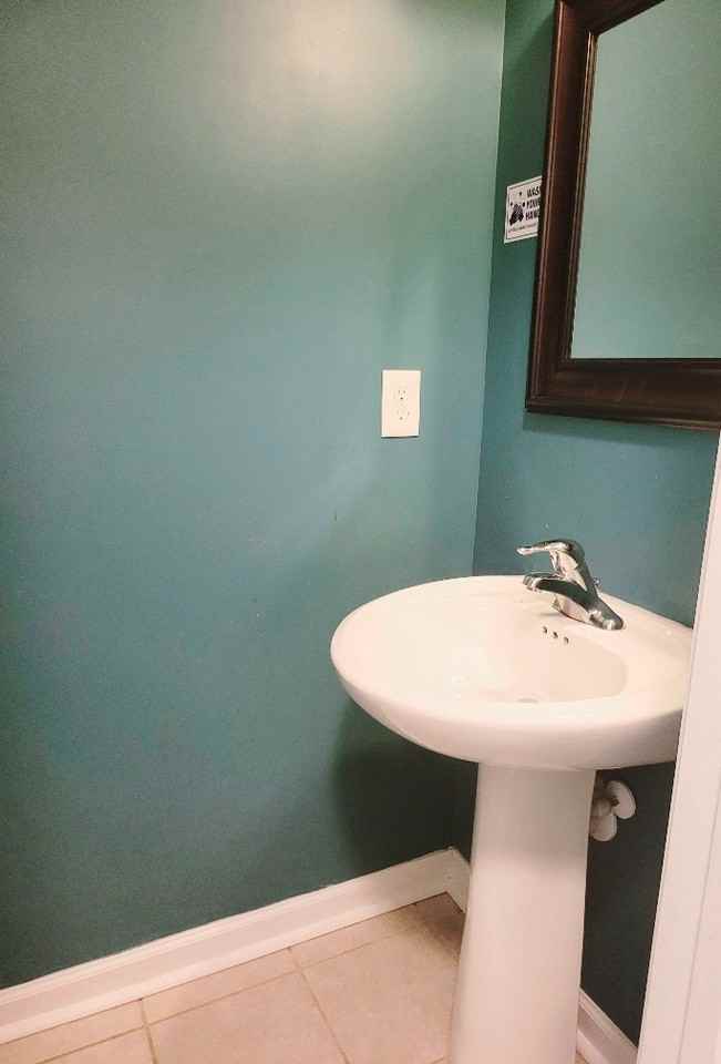 1276 Green Turf Ln - Photo 2 of 20