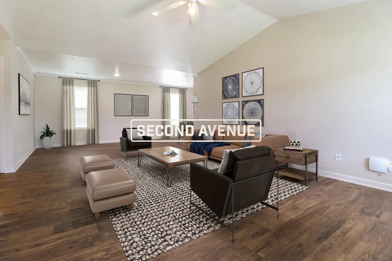 110 Maplewood Dr - Photo 2 of 28