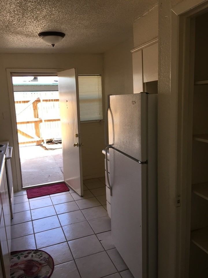 Greenbriar Terrace - Photo 7 of 10