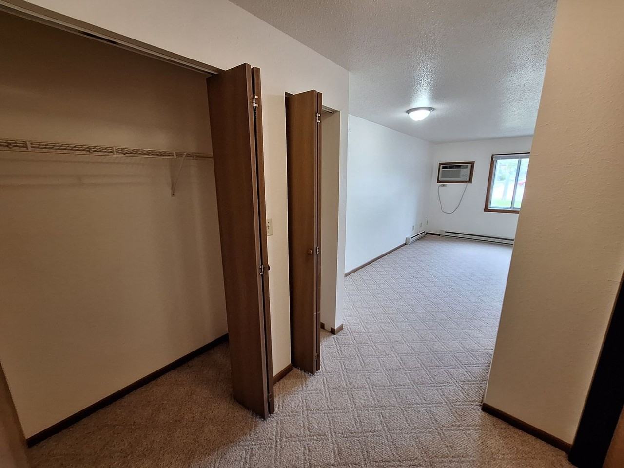 Park 36 Estates (3616) - Photo 2 of 18