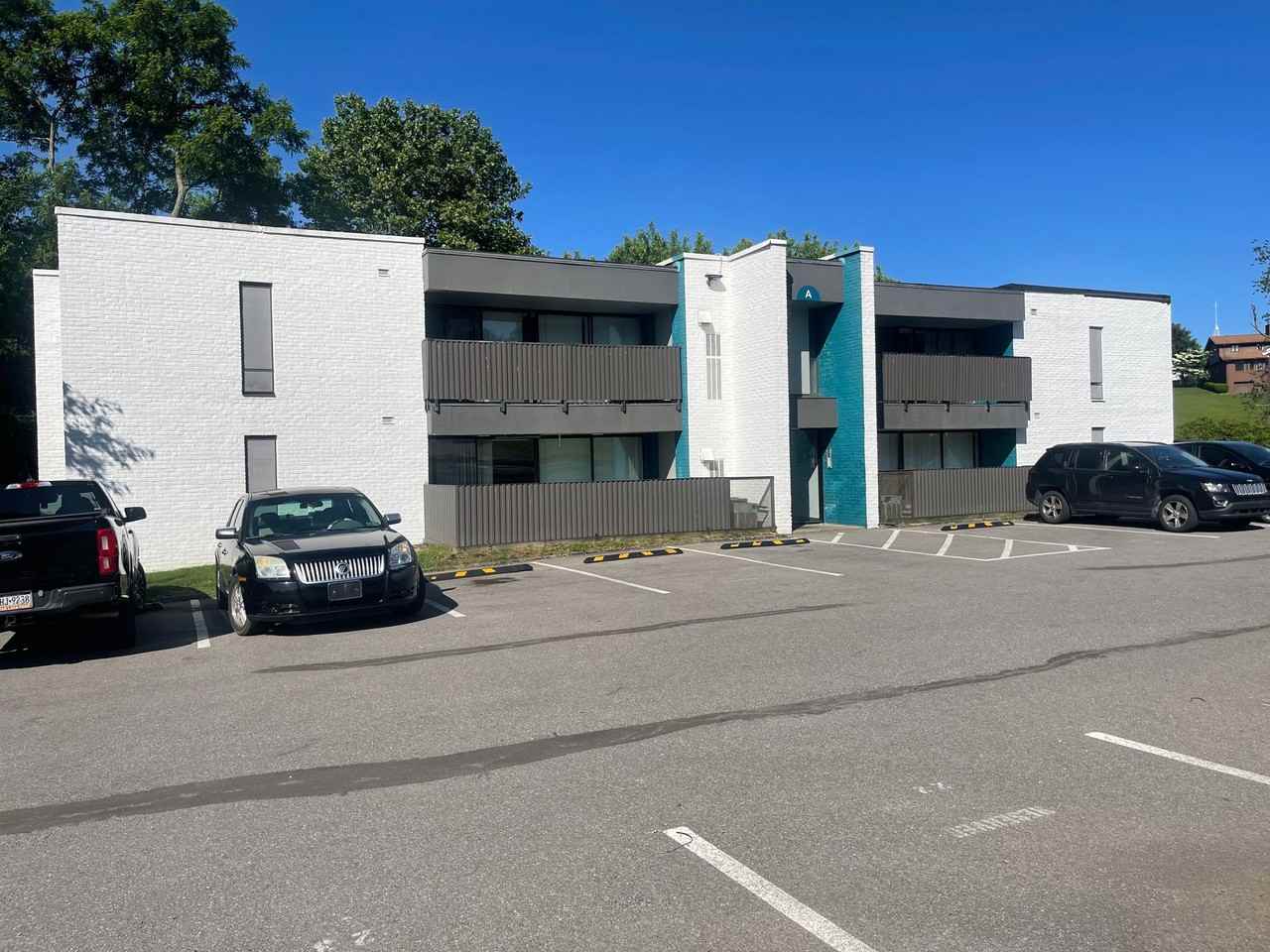 Moon Flats Apartments - Photo 3 of 45