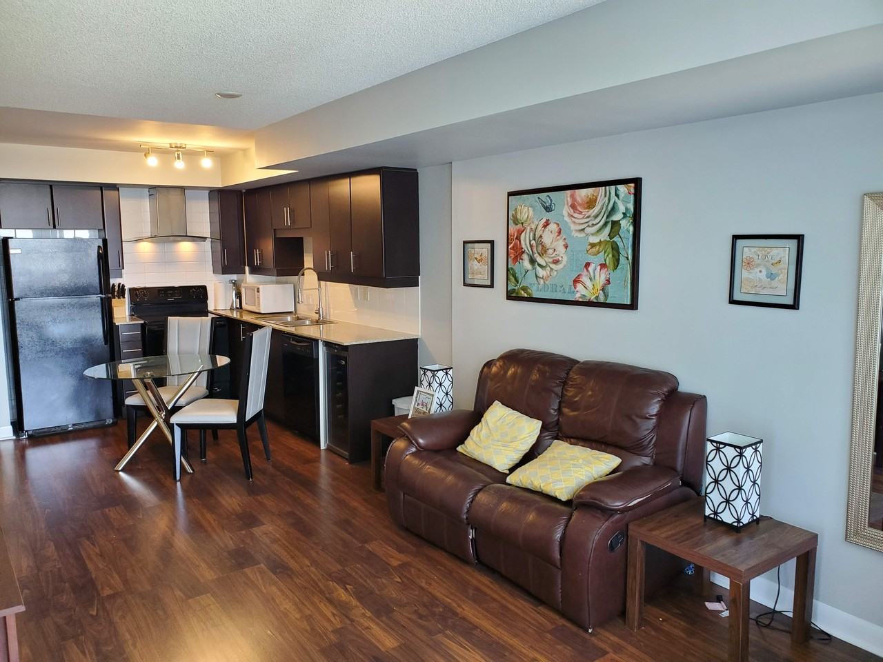 25 Town Centre Court #1001 - Photo 3 of 11