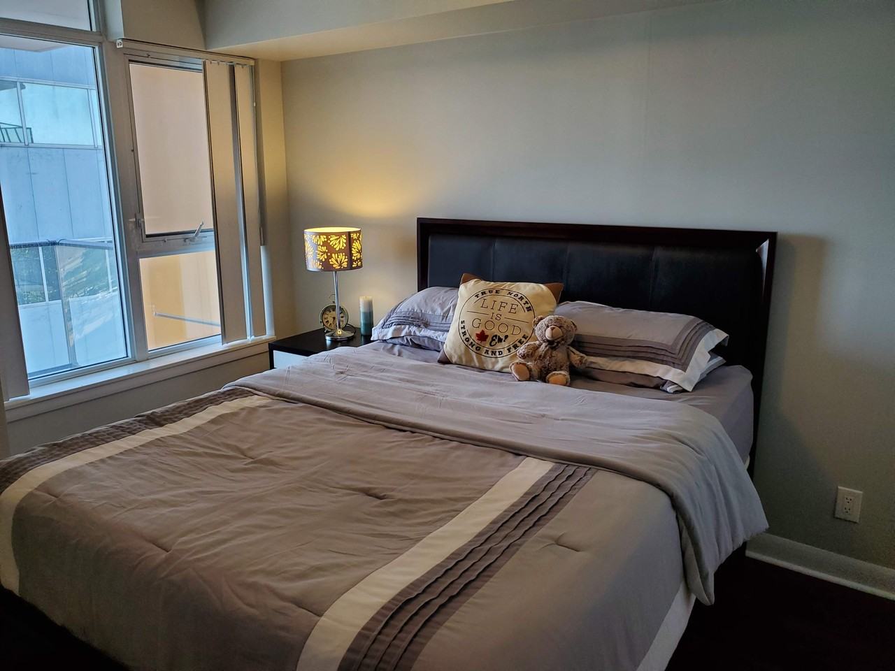 25 Town Centre Court #1001 - Photo 7 of 11