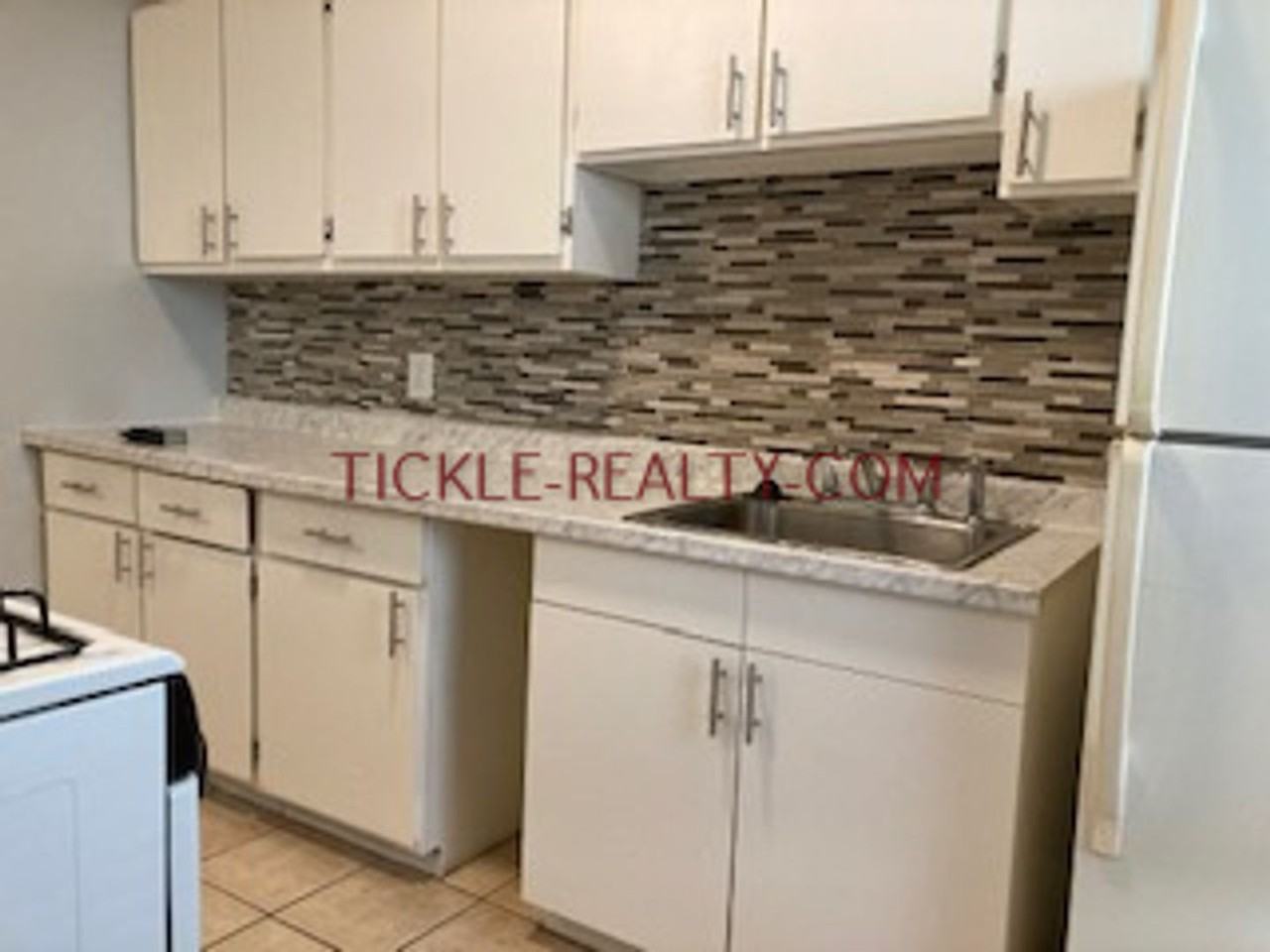 970 Strathmore - Photo 7 of 12