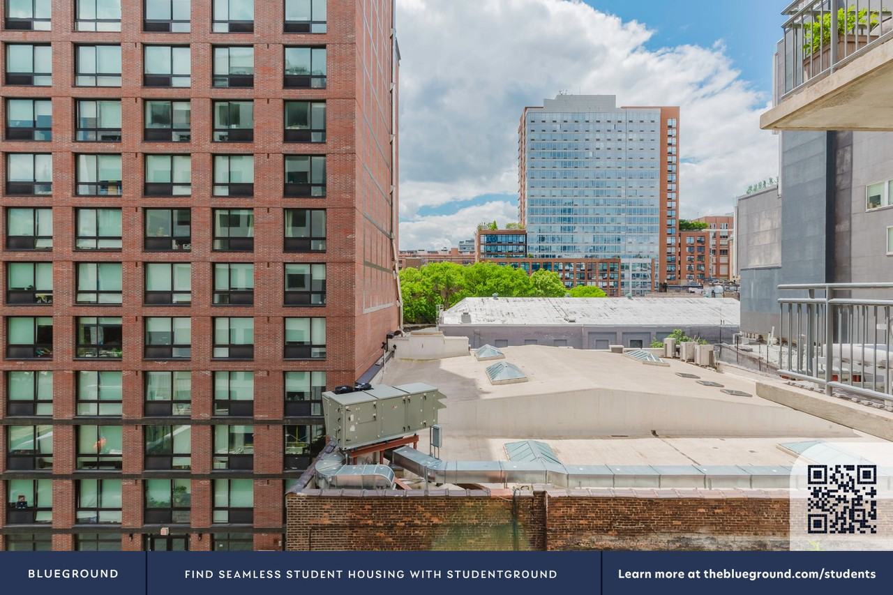 434 West 19th Street - Photo 6 of 20