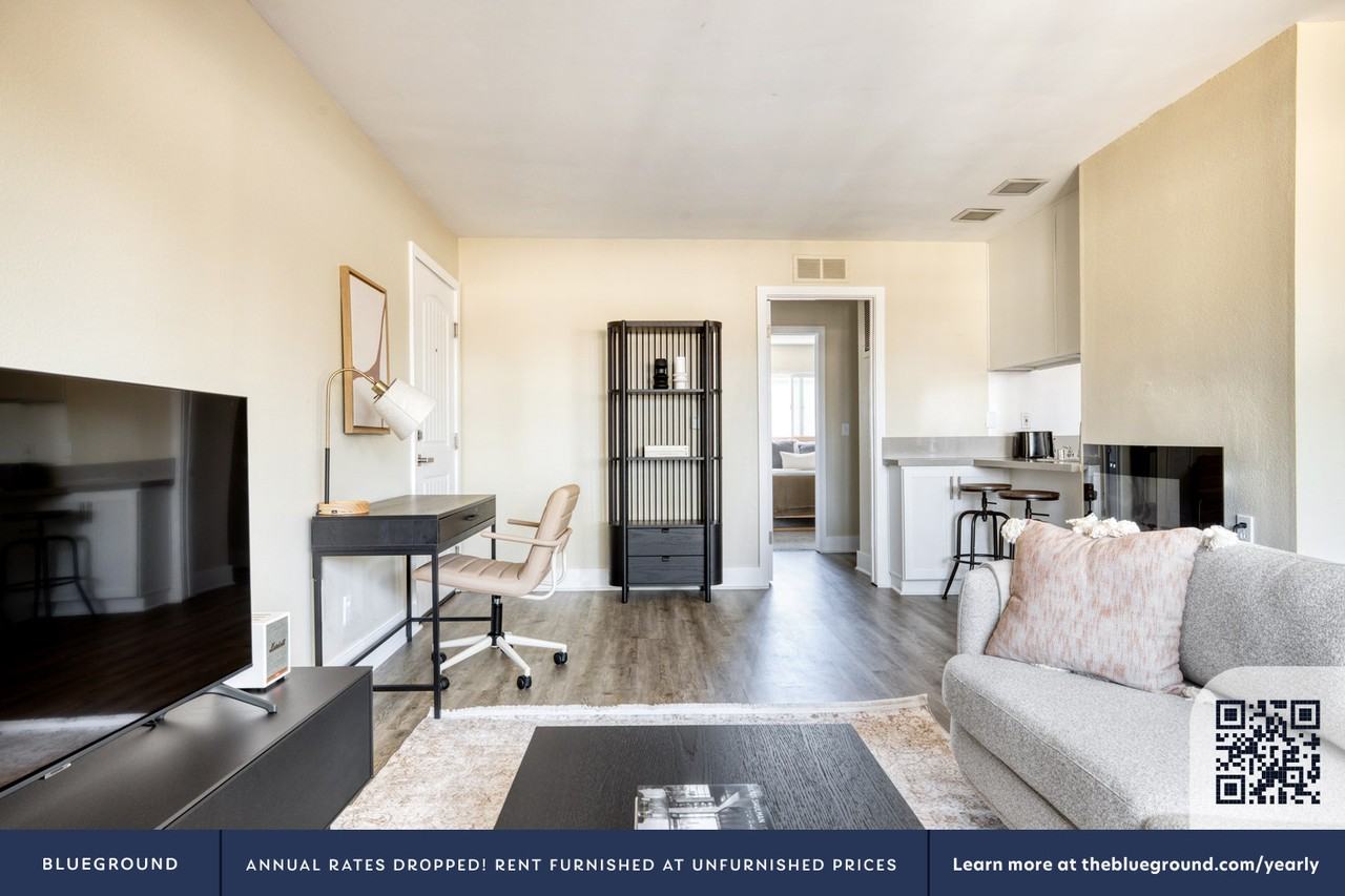 12610 Braddock Drive - Photo 4 of 64