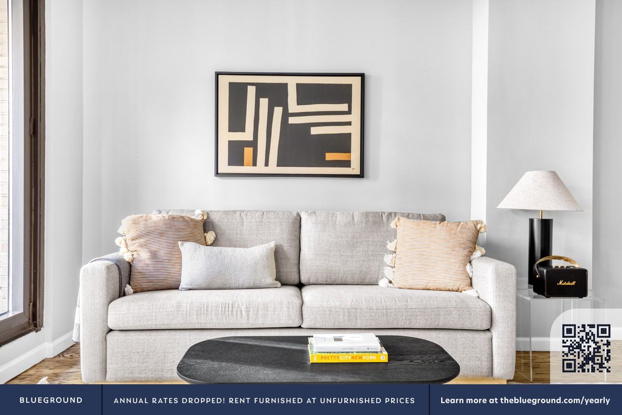 120 West 23rd Street - Photo 4 of 58