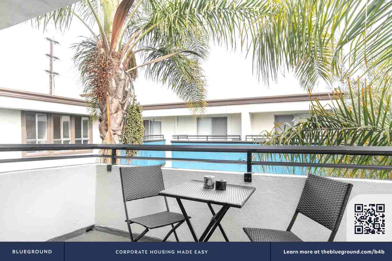 3640 South Sepulveda Boulevard - Photo 5 of 41