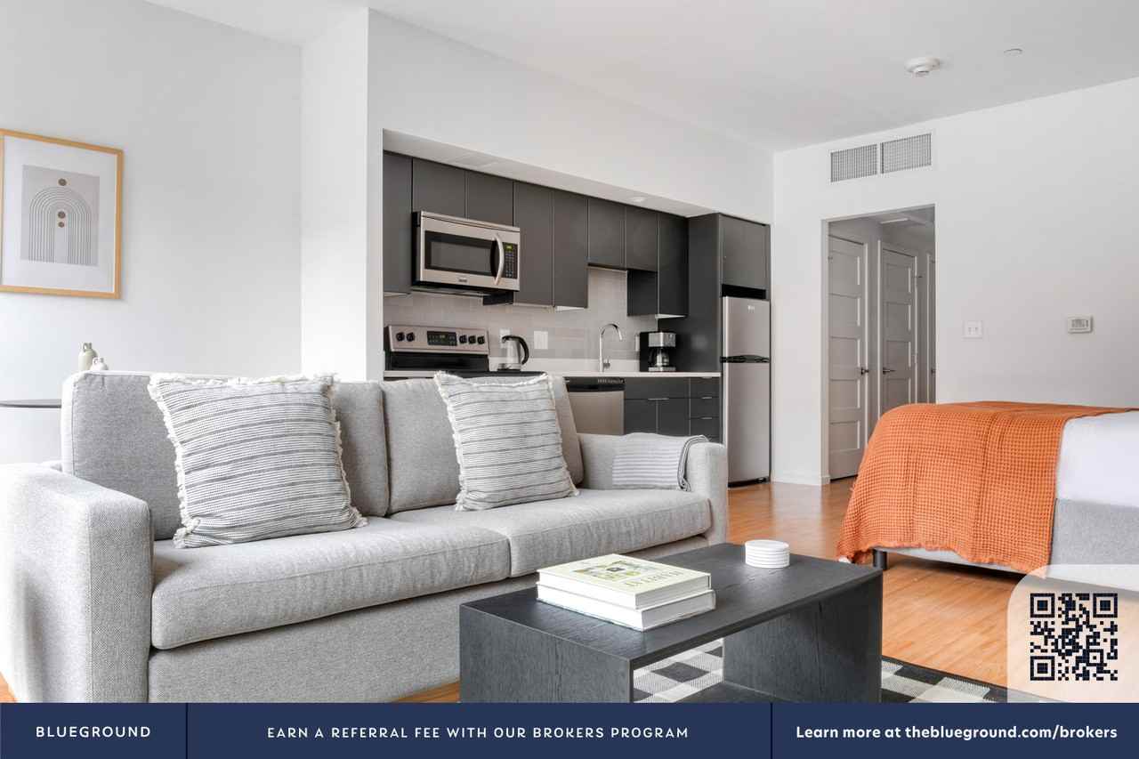 75 Brainerd Rd #672 - Photo 4 of 21