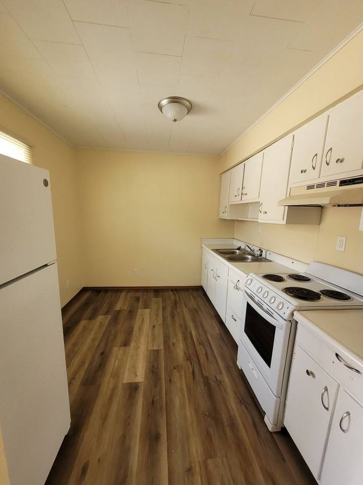 North Drive 355 - Photo 2 of 11