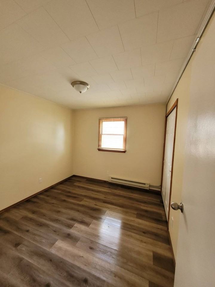 North Drive 355 - Photo 3 of 11