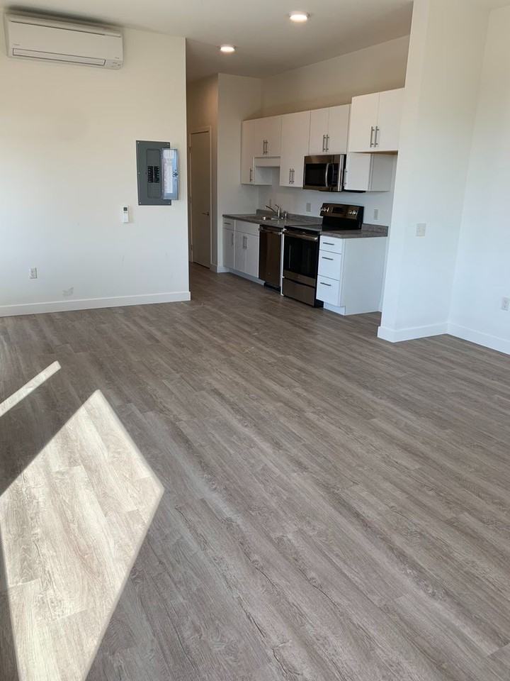 351 North Avenue - Photo 6 of 39