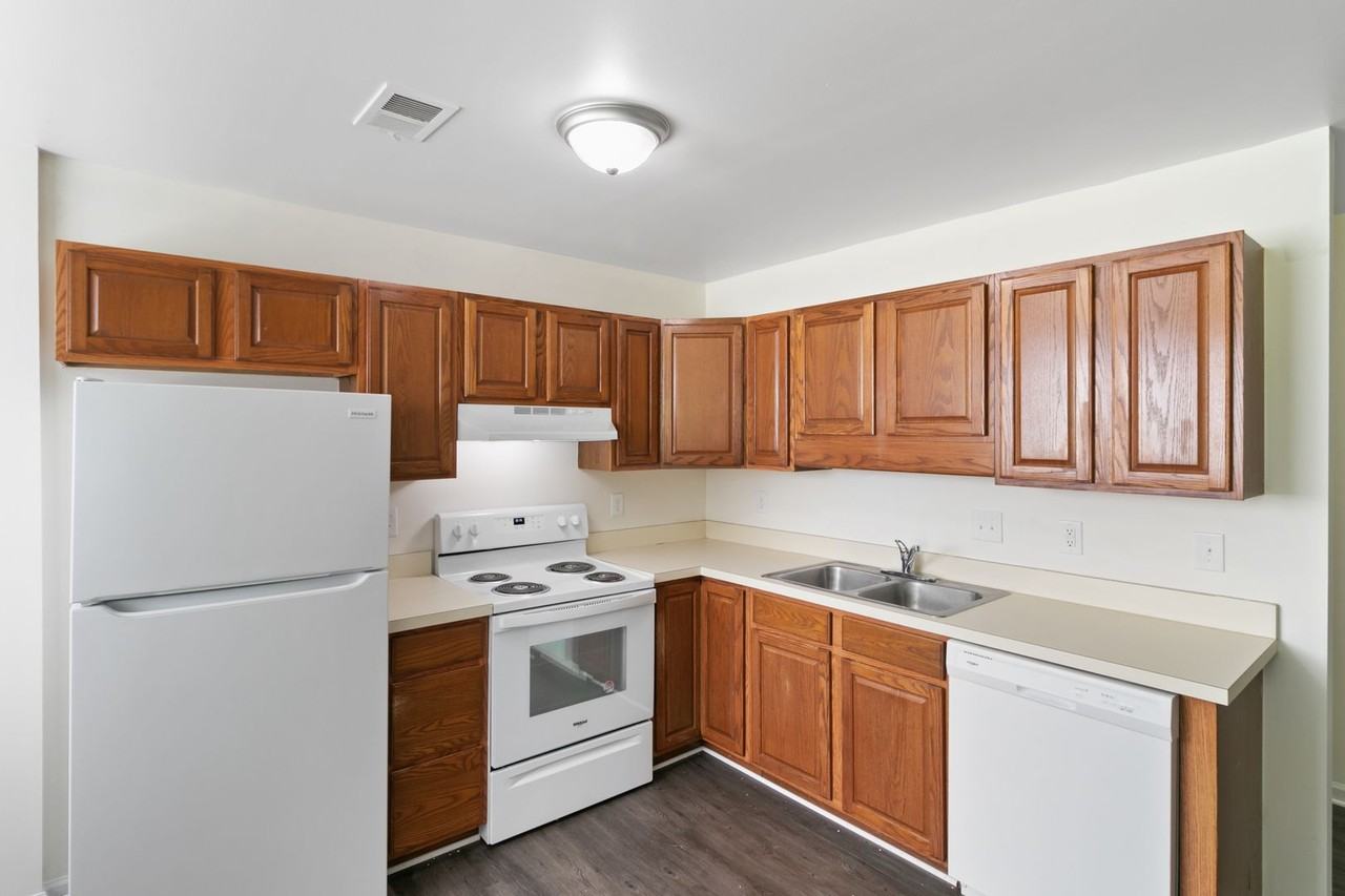 Ripley Tickner Apartments - Photo 5 of 20